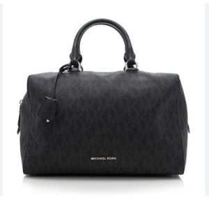 Classic Michael Kors Signature Kirby Crossbody Satchel. More pics to come.